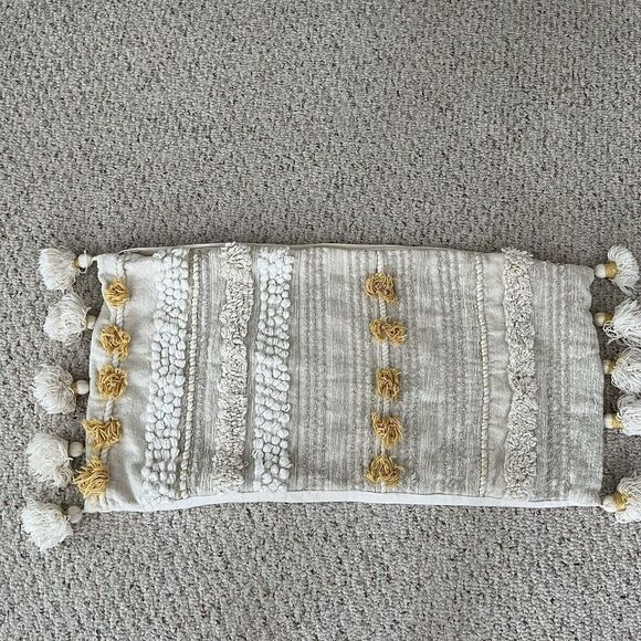 Cloth & Canopy Boho 2 Decorative Pillow Shams 28 X 14.5” - Picture 2 of 5